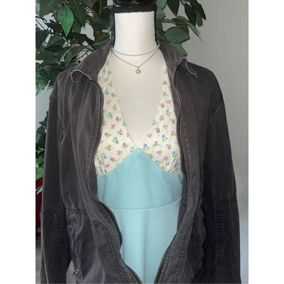 Guess utility gray jacket - Picture 3 of 5